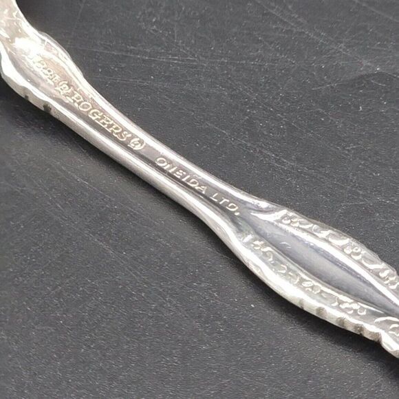 Lot Of 5 c1973 Victorian Classic Silverplated Tea Spoons - Picture 5 of 6